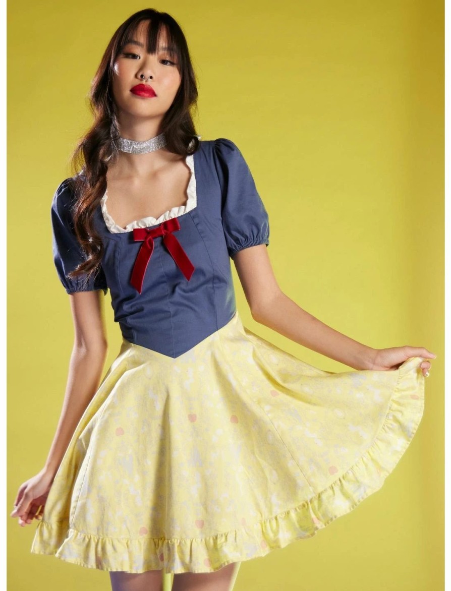 Dresses * | Hunivers Her Universe Disney Snow White And The Seven Dwarfs Sweetheart Dress