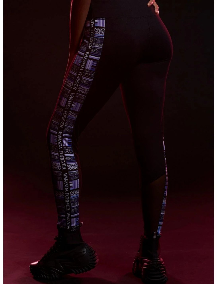 Bottoms * | Hunivers Her Universe Marvel Black Panther: Wakanda Forever Geometric Stripe Leggings