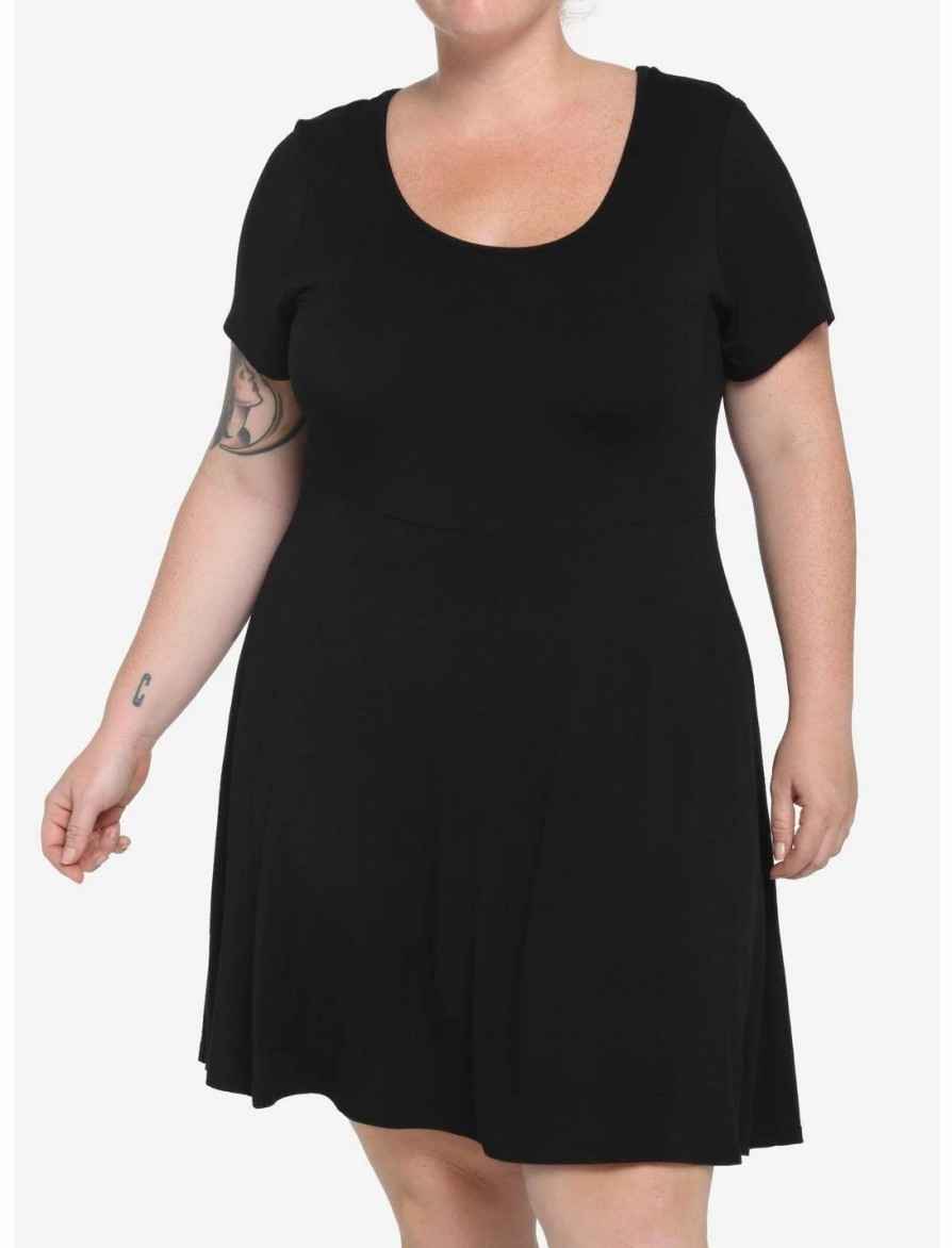 Dresses * | Hunivers Black Skater Dress Plus Size