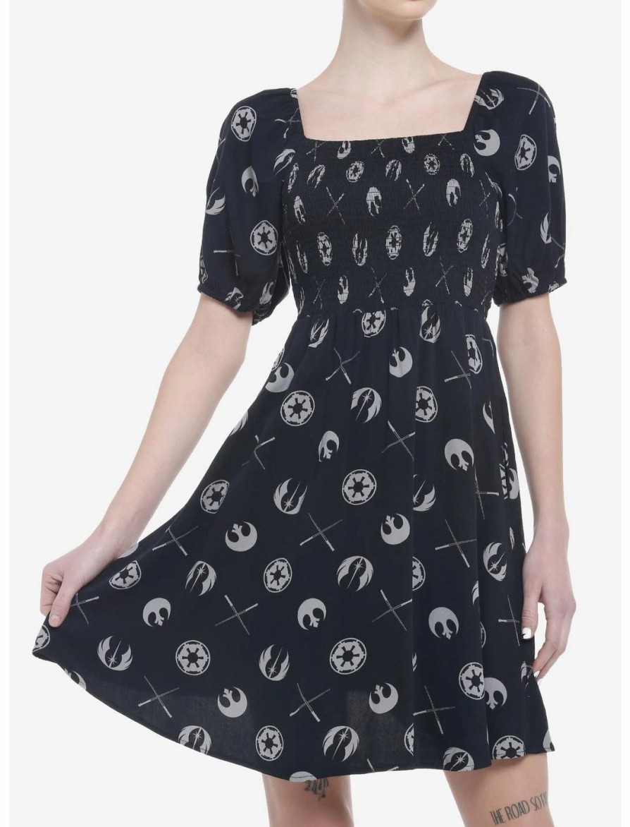 Dresses * | Hunivers Her Universe Star Wars Icons Smocked Dress